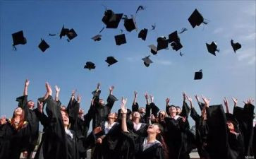 大学毕设工作总结参考5篇
