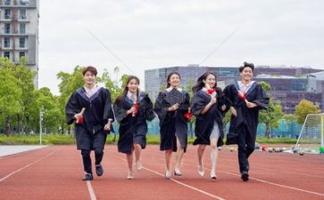 毕业生个人小结及自我鉴定7篇