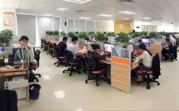行政单位财务年终总结8篇
