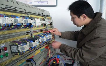 求电工工作总结优秀8篇