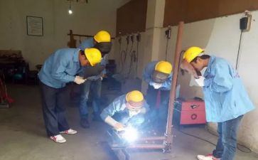 求电工工作总结5篇