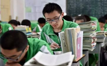 高一班主任工作总结上学期优秀6篇