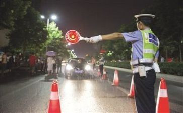 交警给年终工作总结7篇