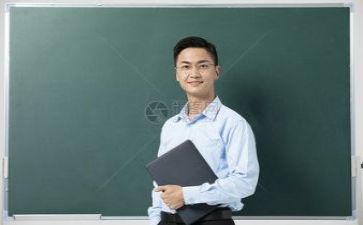 2024年教师自我鉴定通用7篇