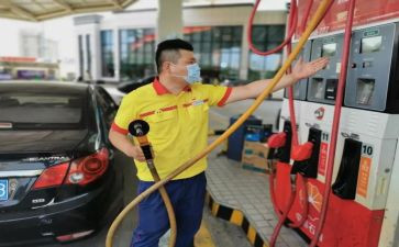加油站加油员工作总结推荐7篇