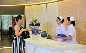 酒店前台接待年终工作总结7篇