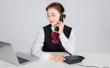 客服台工作总结与计划8篇