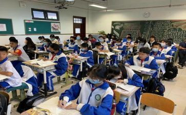 一年级班主任半学期工作总结模板8篇