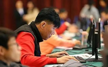 人设与自我演讲稿5篇