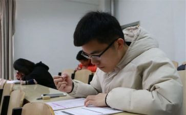 人设与自我演讲稿精选8篇