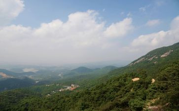 山行读后感100字推荐8篇