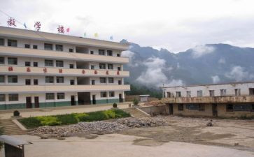 特岗教师述职报告范文8篇