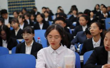 学校干部演讲稿参考7篇
