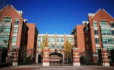 学校为老为小活动总结报告5篇