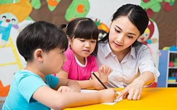 幼师年总结报告8篇