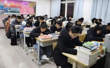 在校学生思想汇报5篇